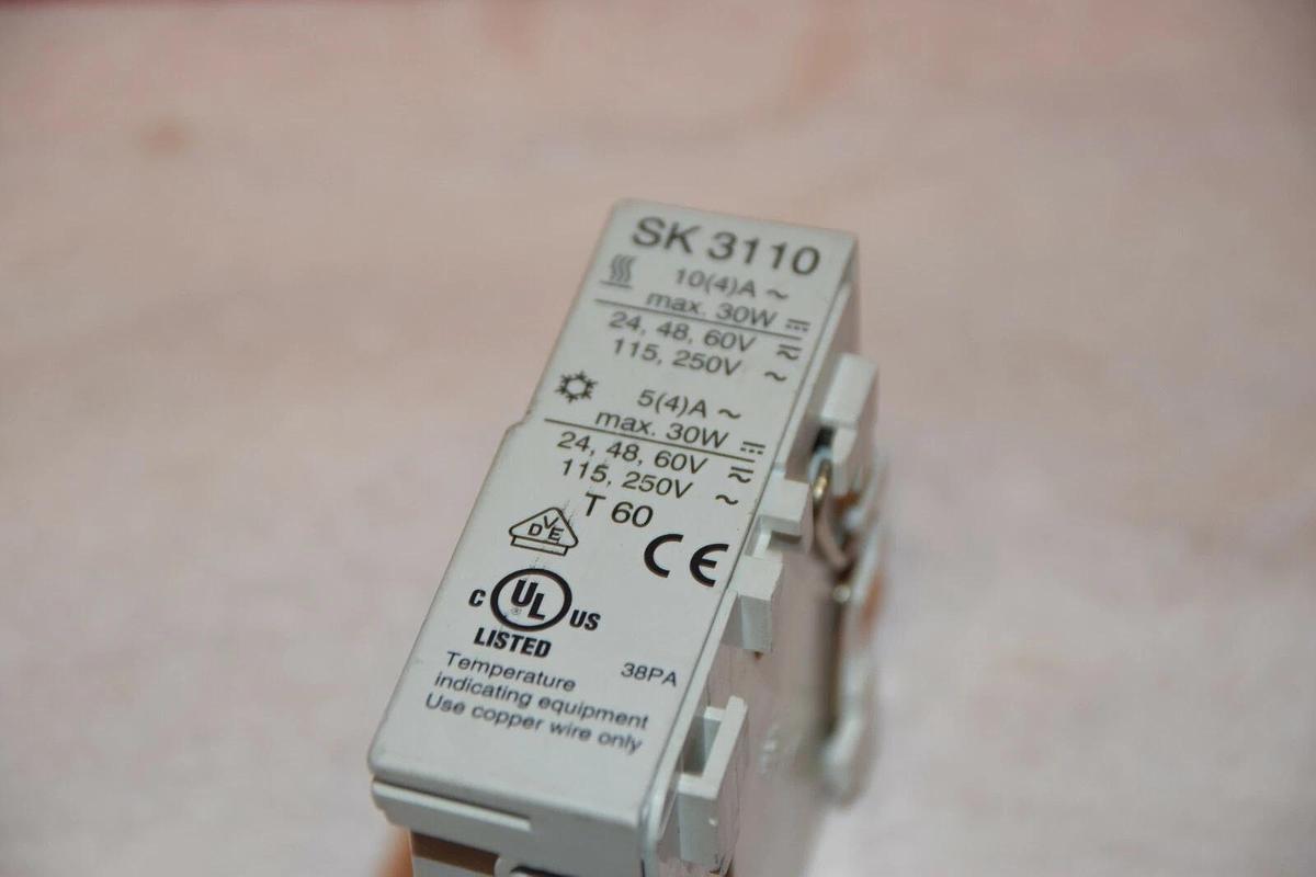 Used (LOT OF 2) RITTAL SK 3110 SK3110 10(4)A 30W TEMPERATURE CONTROL SWITCH