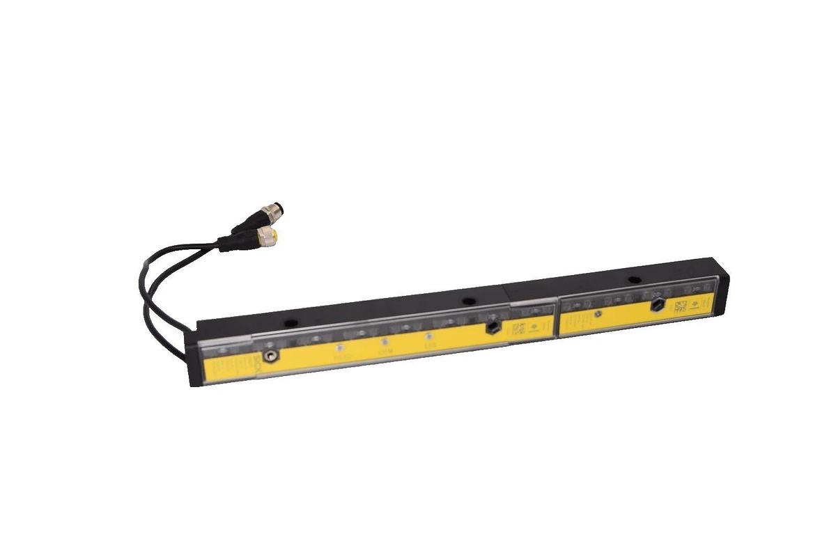 Used SICK C4M-EX / C4M-EB 30mm Safety Light Curtains Receiver