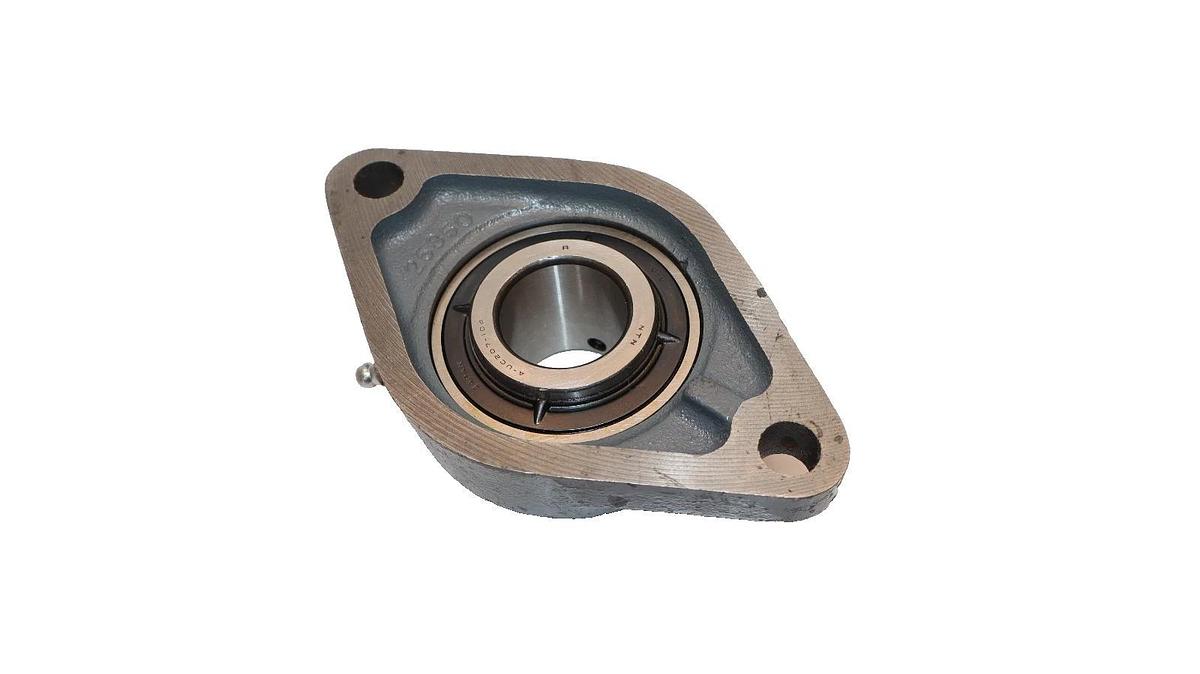 Boston Gear A-UC207-104 , 1-1/4" 2 Hole Flanged Bearing (New)