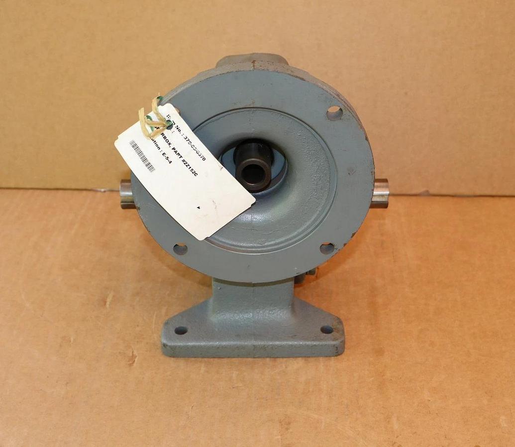 Dayton Gear Box Speed Reducer 2Z152A NP 2Z152ANP Ratio 24:1 USA *NOS*
