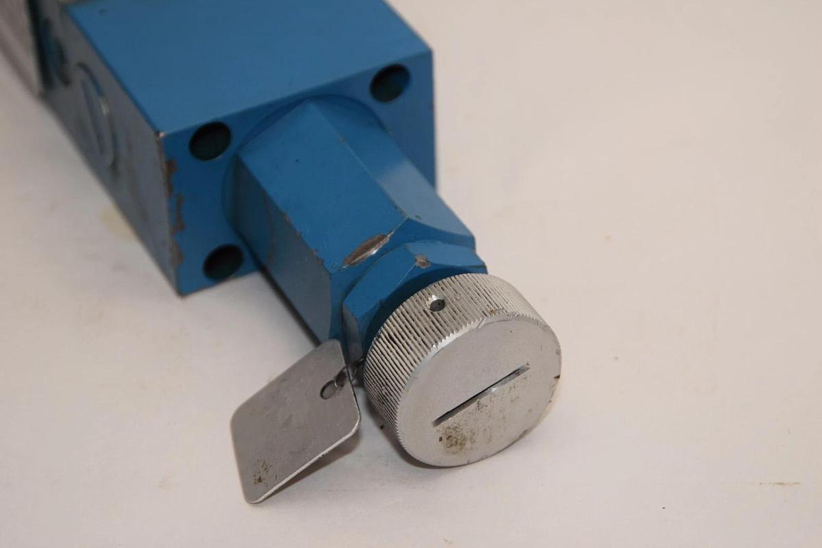 Used BOSCH 0 811 145 101 0811145101 315Bar Druckregelventil Pressure Reducing Valve