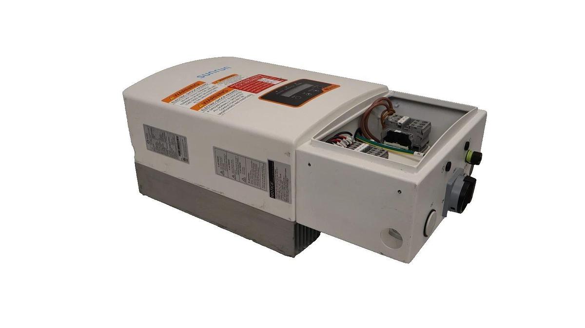 Used Solis Sunrun Non-Isolated Inverter Solis-1P10K-4G-US-SUN 600VDC Grid Support