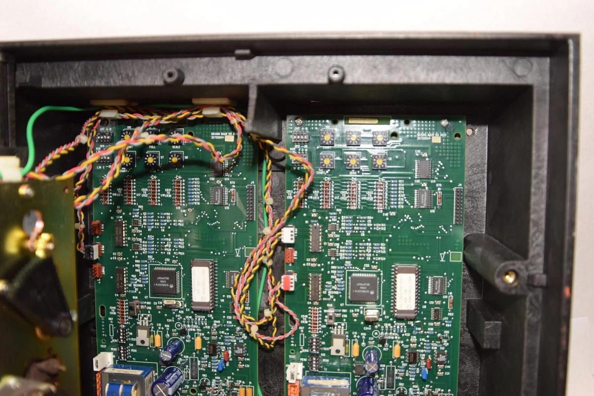 Used HONEYWELL DR4200GP2-00-GG0U000 , DR4200 120Vac 10Va Chart Recorder