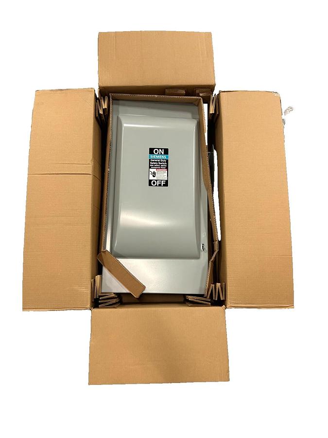 Used SIEMENS CFS364J 200A 50/60Hz 100HP Fusible Disconnect Switch With Lug Cover