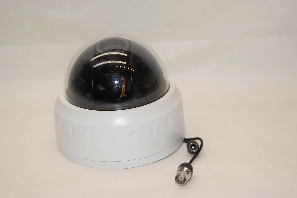 Used VIEW MD4SN9V22WDRS 12Vdc 24Vac Indoor Dome Security Camera