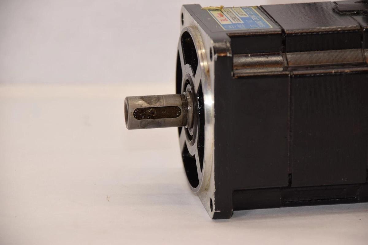 Used SANYO DENKI CO. 65ZBM010DXS00 BL Super AC Servo Motor