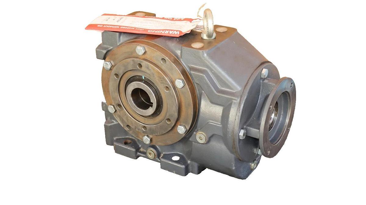 Falk Rexnord Ultra Mite Gearbox Speed Reducer 07UWBQ2AB160A1B Ratio: 151.1 New