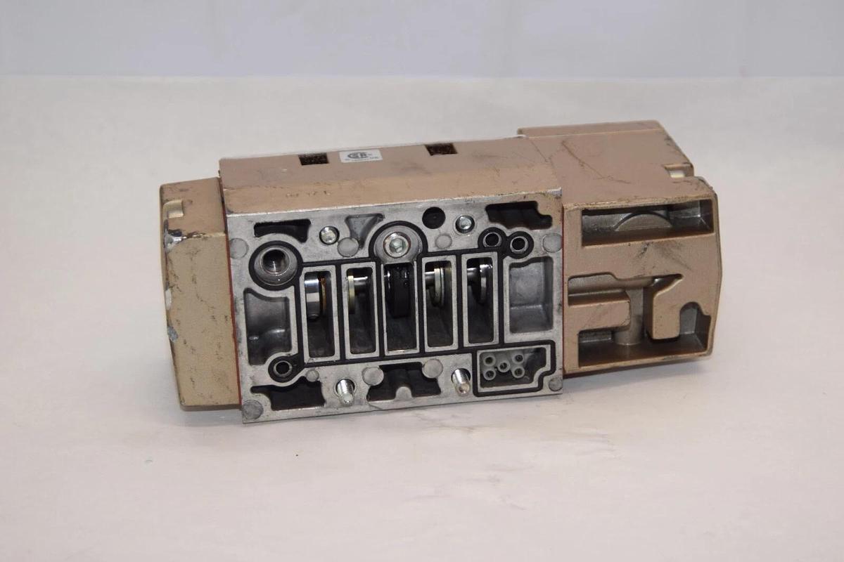 Used ROSS W7476B4904 24Vdc Valve