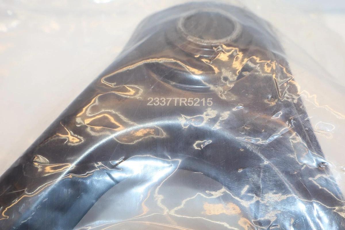 ACDelco 19463155 45D1074 Control Arm & Ball Joint Assembly Front Right Upper New