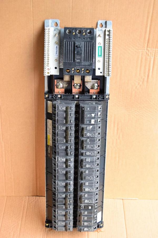 Used General Electric GE A Series 225A Panelboard Interior AQL3422ATX AXB4M9 3ph 4w
