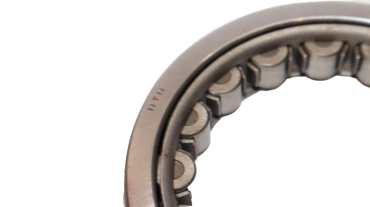 NTN 213 120mm OD Cylindrical Roller Bearing (NEW)