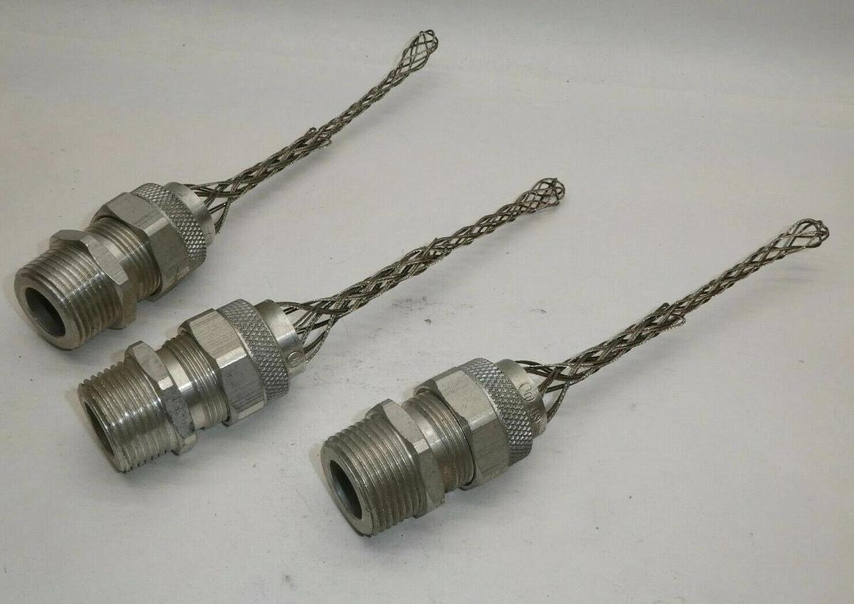 (NEW - Lot of 3) 36257 .250-.375 Strain Relief Cord Grip