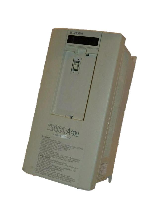 Used MITSUBISHI FR-A220-2.2K-TF2 FRA2202.2KTF2 FERQROL-A200 INVERTER AC VS DRIVE