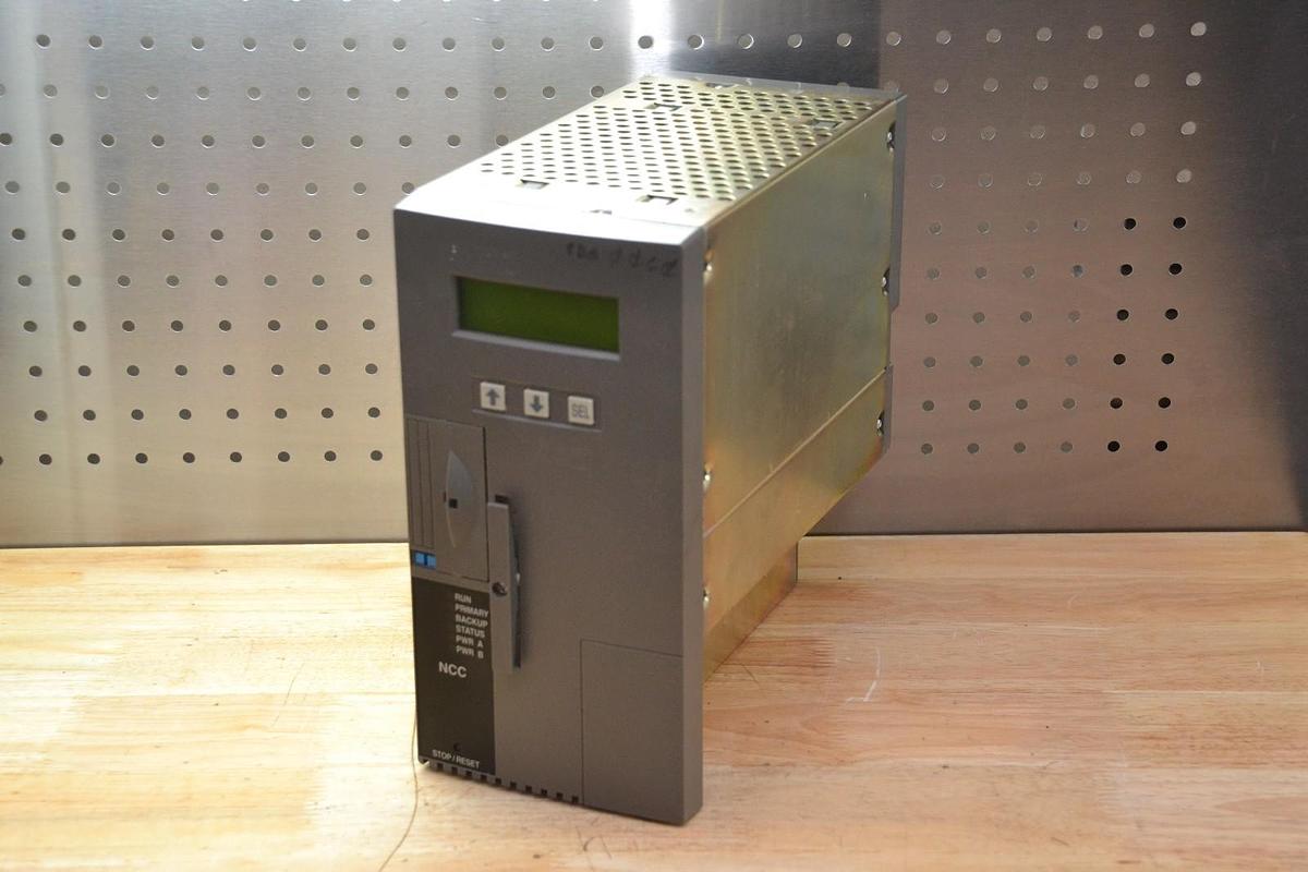 Used BAILEY P-HC-PLT-10111100 24VDC 5.1A COUPLER NCC