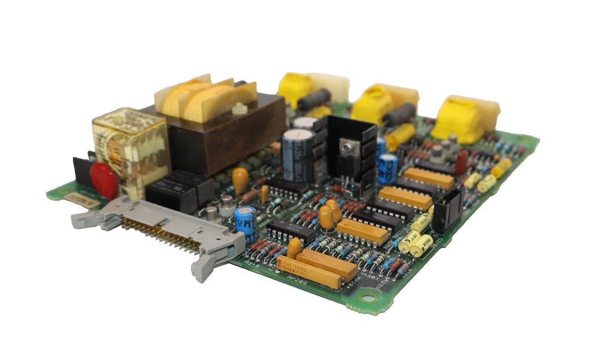 Used Cutler Hammer Soft Start Control Board 4D14809H01 , 4D14810G01 , C204-R256