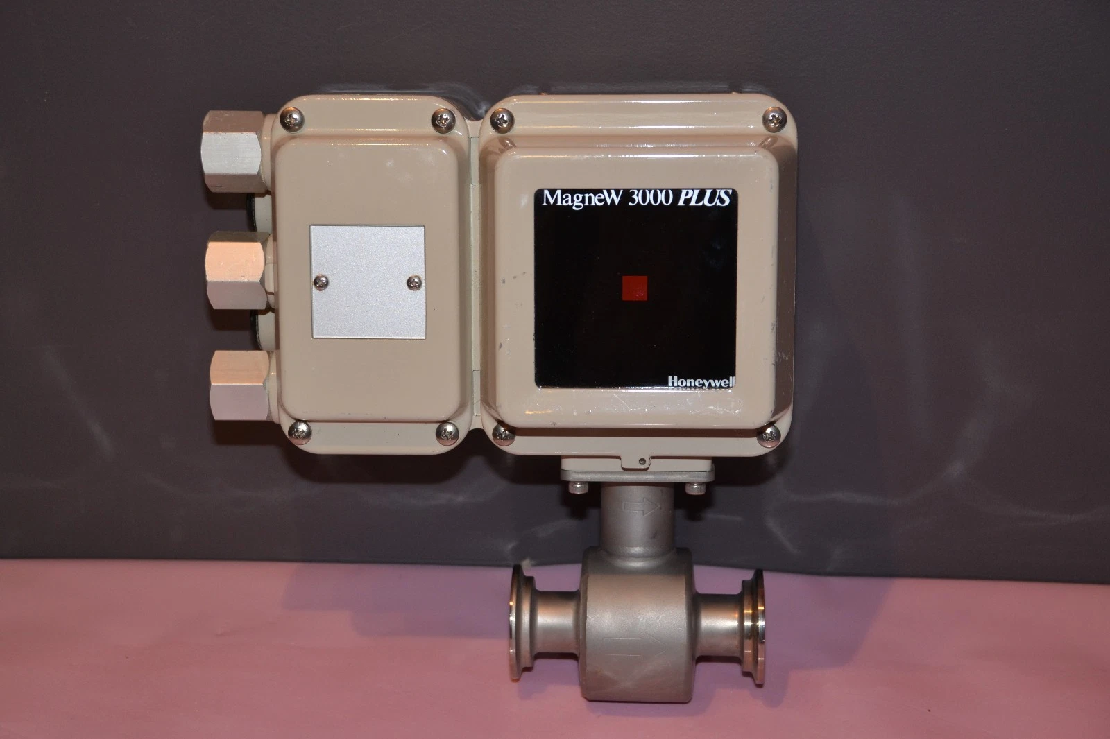 HONEYWELL MG14IS-CA4A-XX1X-SH-F4 015PC2LS1HR-2-SW MAGNEW 3000 PLUS NEW