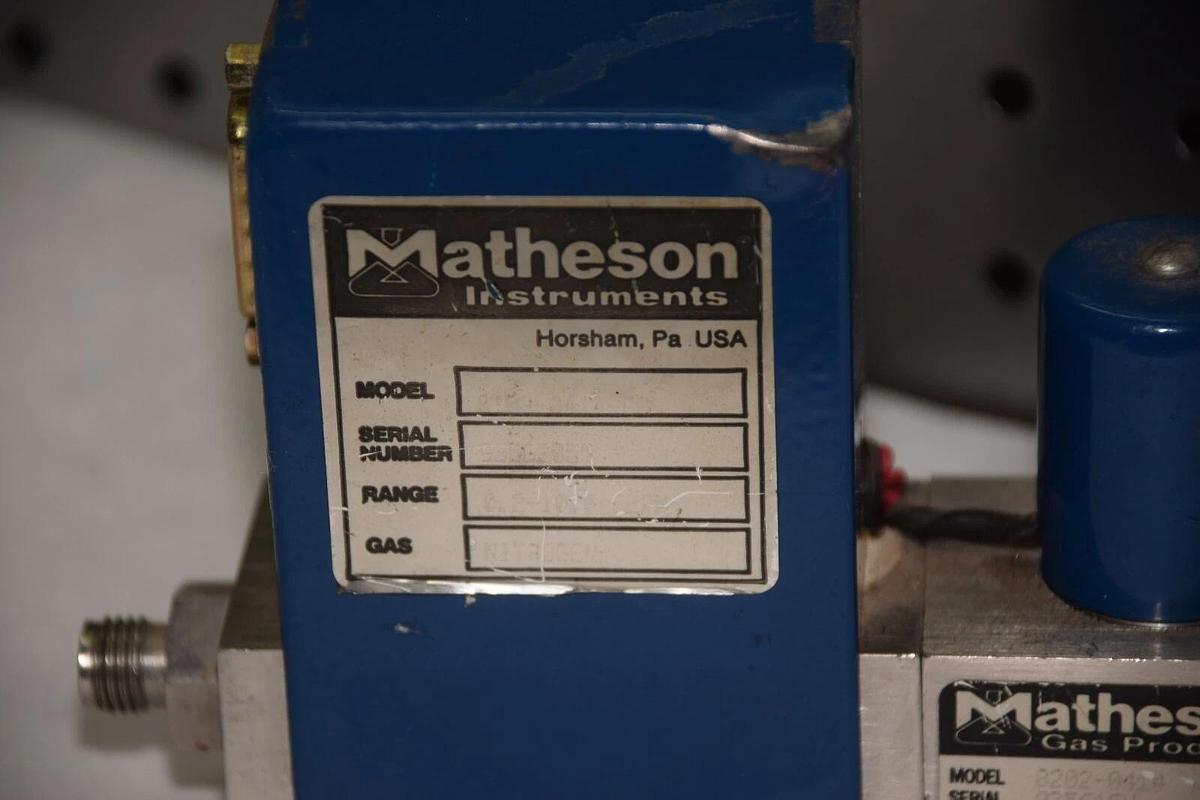 Used MATHESON GAS PRODUCTS 8202-0431 Nitrogen VALVE 8102-0414 EC  0/2-10 SLPM