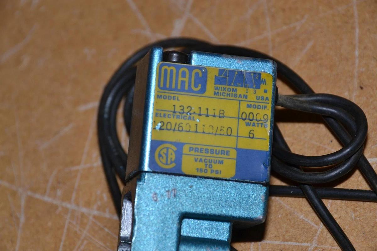 MAC VAVLES 132-111B 132111B 120/60 110/50 6W SOLENOID VAVLE NEW