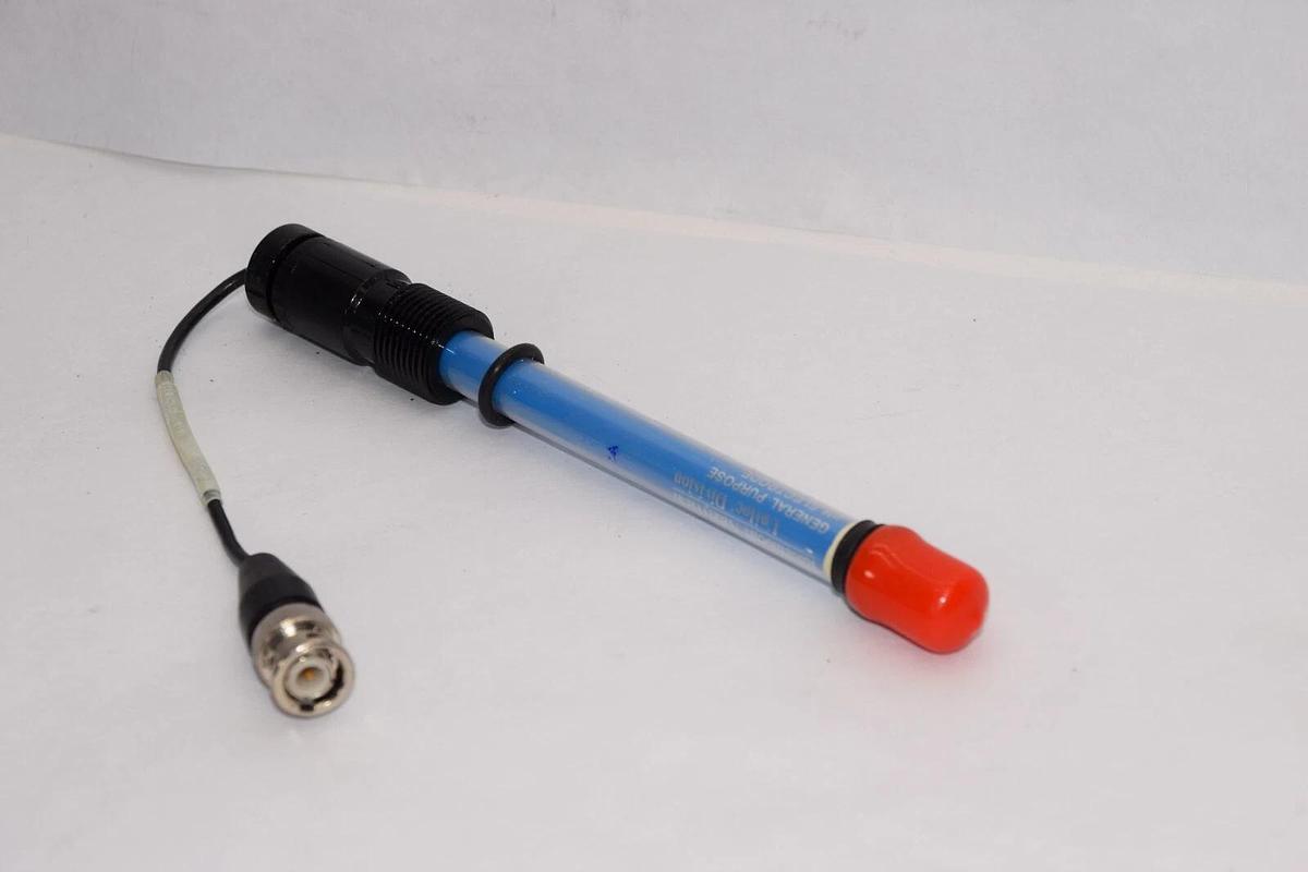 Used ROSEMOUNT ANALYTICAL Uniloc Division General Purpose pH Electrode D92
