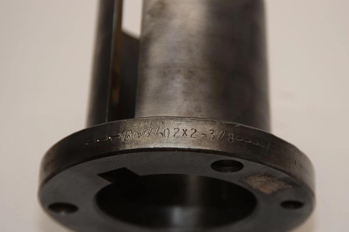 (NEW) BROWNING Q2 x 2-3/8 Q2 2-3/8 2-3/8" Split Taper Bushing