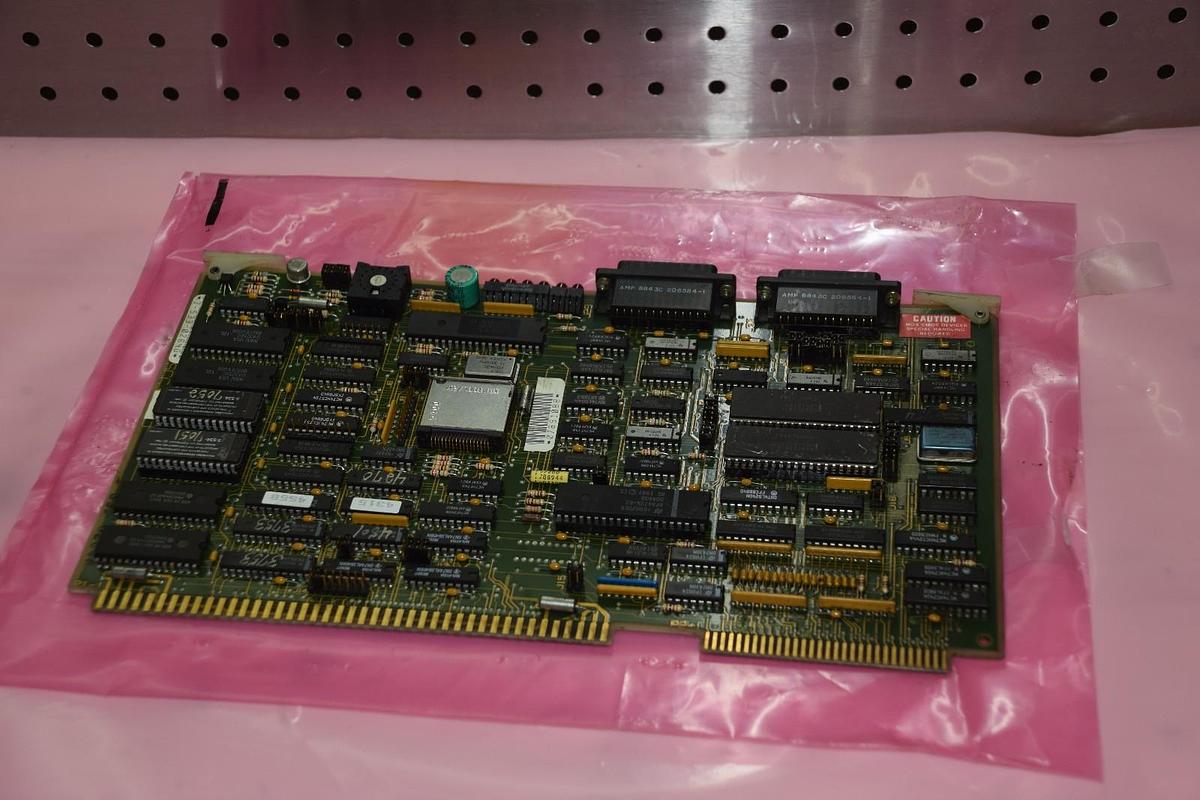 Used CINCINNATI MILACRON 3-533-0264G  SCC BOARD CARD 35330264G