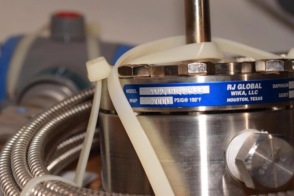 Honeywell STR800 GP Remote Seal ST800 STR87G-11A05E0-KKGJBCDSG-B-AHD-11C-B  NEW