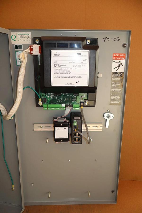 Asco Emerson Automatic Transfer Switch D03ATSA30030NGXC 30A 480v (New, take out)