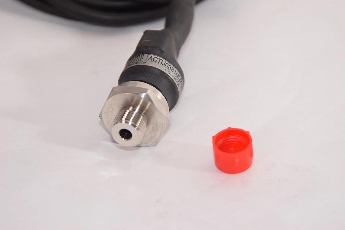 (NEW) BLACK TEKNIGAS ACTU038112/22 Pressure Switch