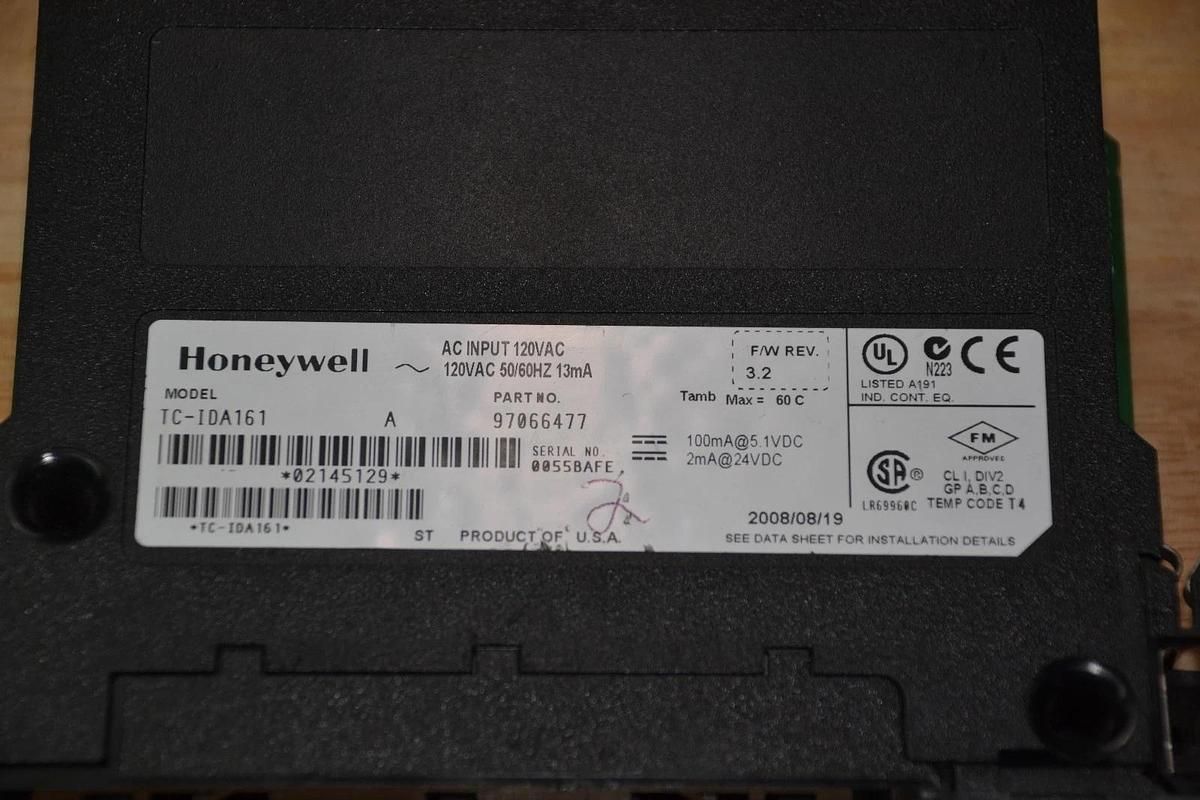Used HONEYWELL TC-IDA161 A  AC INPUT 120VAC PLC  97066477