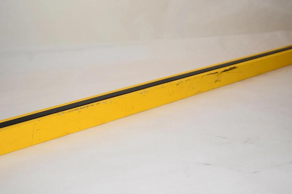 Used STI 42687-0400 MS4340BX 1-30' .75" SAFETY LIGHT CURTAIN