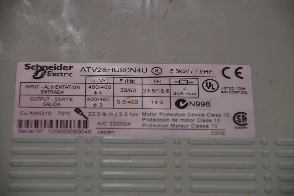 Used SQUARE D / SCHNEIDER ELECTRIC ATV28HU90N4U 7.5HP 460 VAC ALTIVAR 28 DRIVE