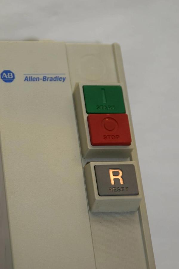 (NEW) ALLEN BRADLEY 109-A12KA3-B30-1-7 40053-260-01 Enclosed Starter