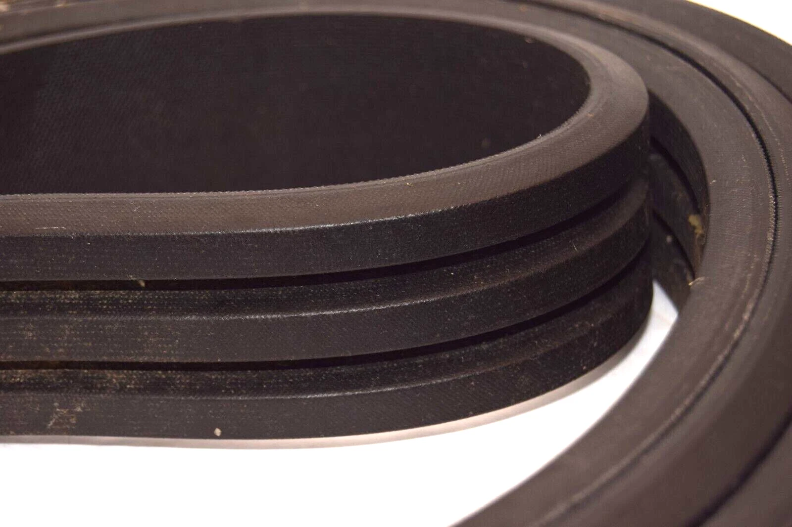 (NEW) GOODYEAR B173 3-Rib Matchmaker V-Belt 3-B173 B173/3 3/B173 USA