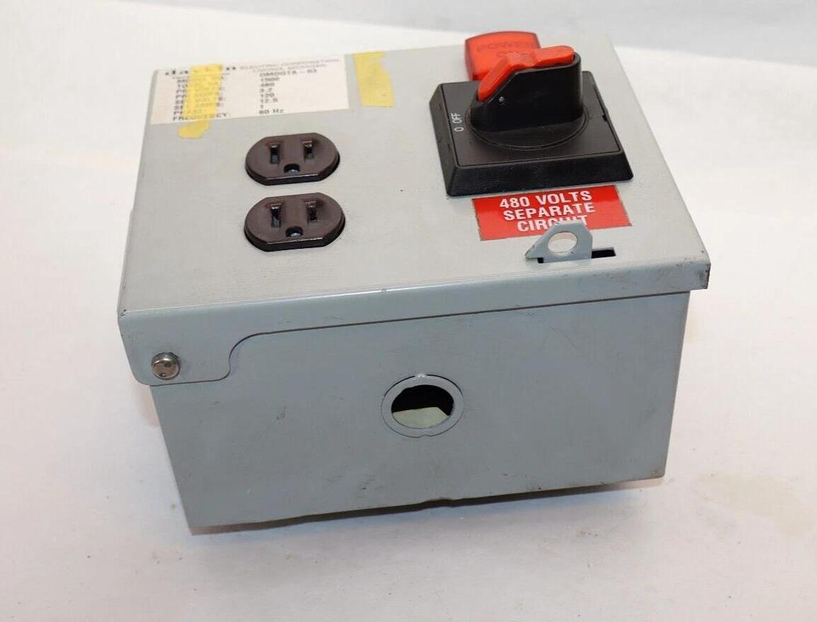 Used DAYKIN OMDGTA-03 1500Va 480V 3.2A 1PH Transformer Disconnect
