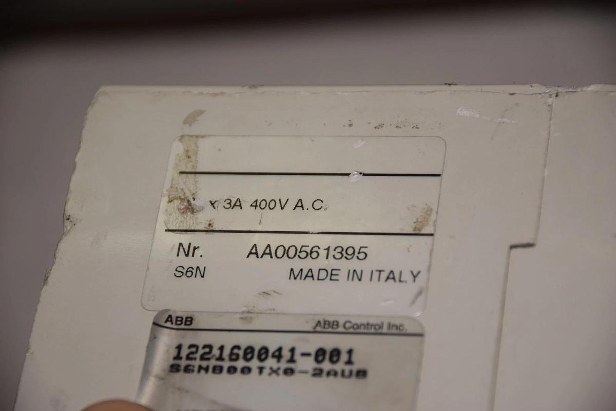 ABB S6N SACE S6 S6N800TX0-2AV8 Breaker AA00561395 122160041-001 400vac NEW