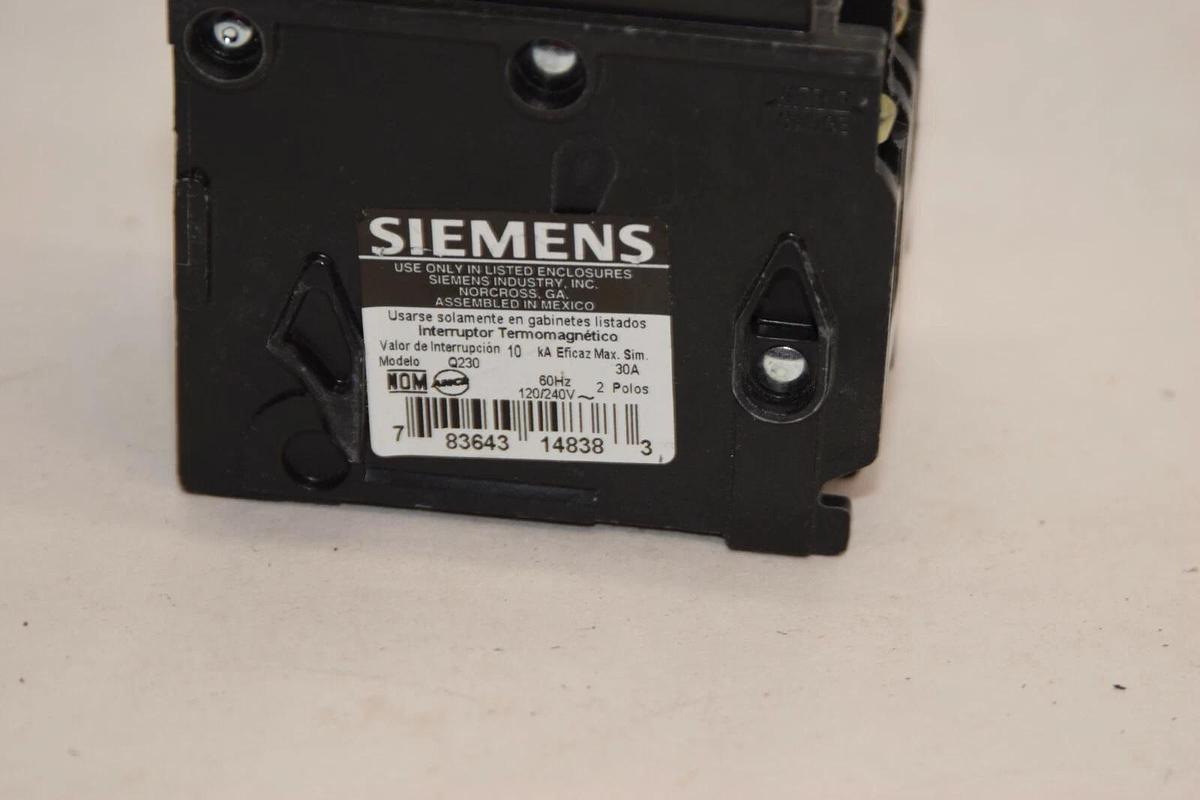 SIEMENS E82615 30A 30 Amp 30 A 2P 2 pole L-5538 Circuit Breaker (NEW)