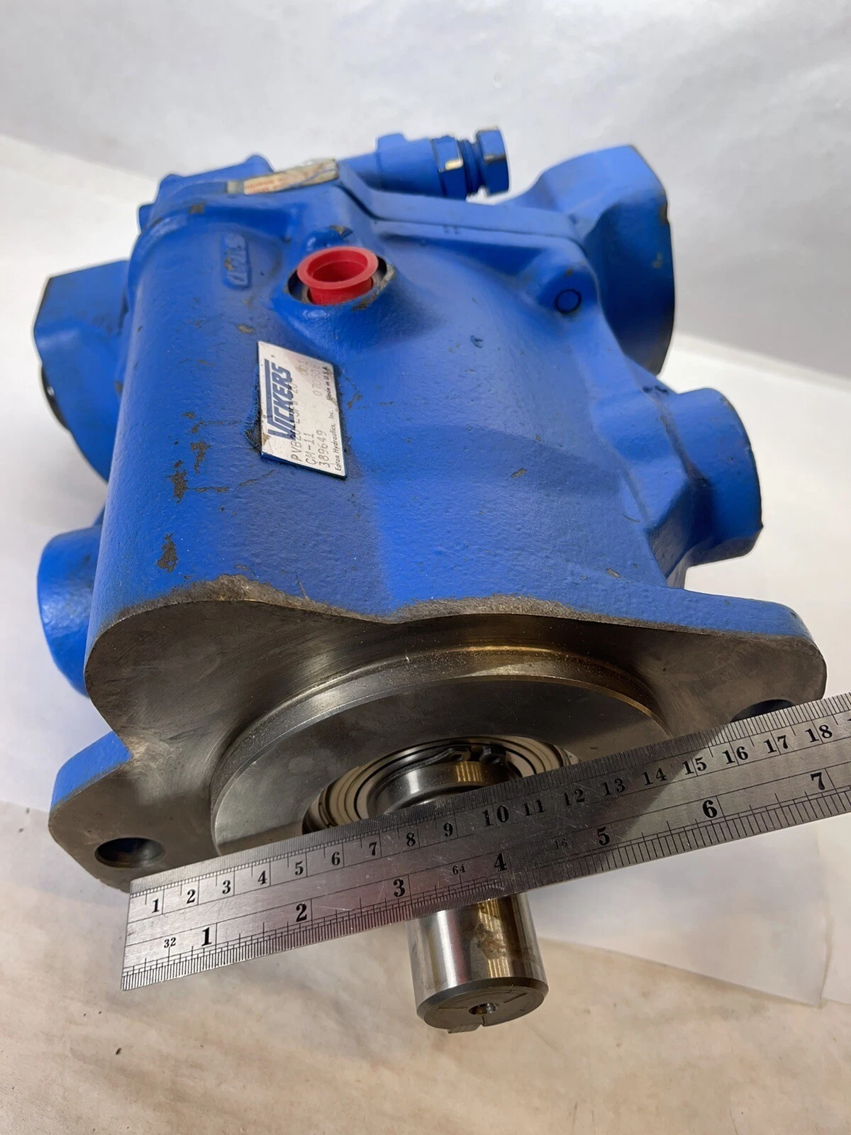 Used Vickers PVB20-LSFW-20-CM-11 LH ROTATION 20 GPM Hydraulic Piston Pump "Rebuilt"