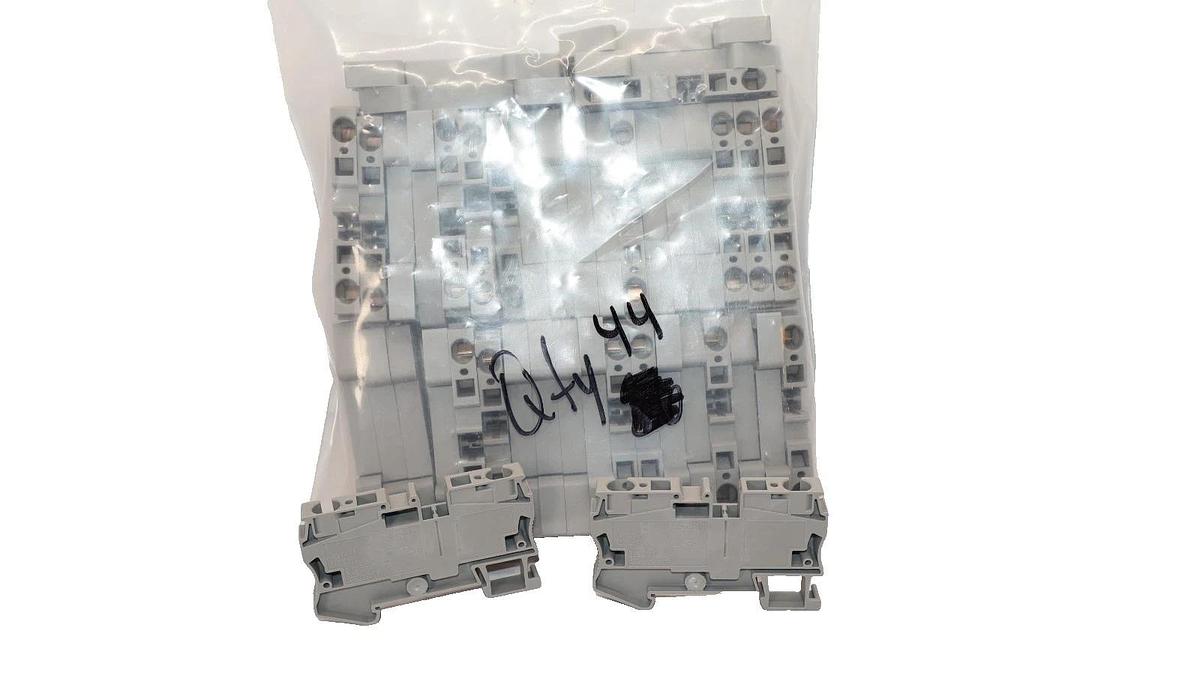 Schneider Electric Spring Terminal, Feed Through NSYTRR62 Grey (New - Lot of 44)