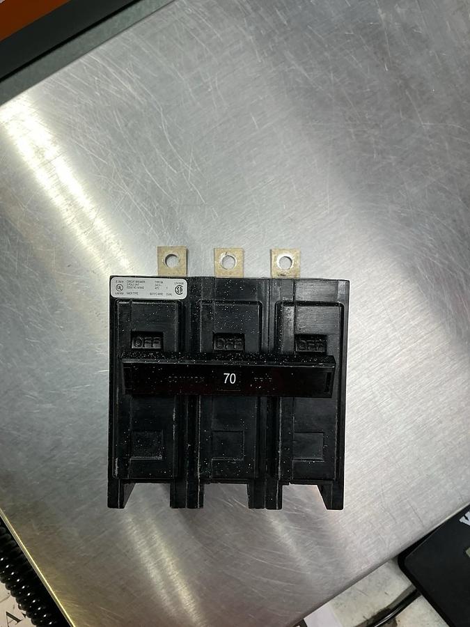 Used WESTINGHOUSE FD SERIES 3p 3 Pole 70A 70 Amp Breaker *CHIP*