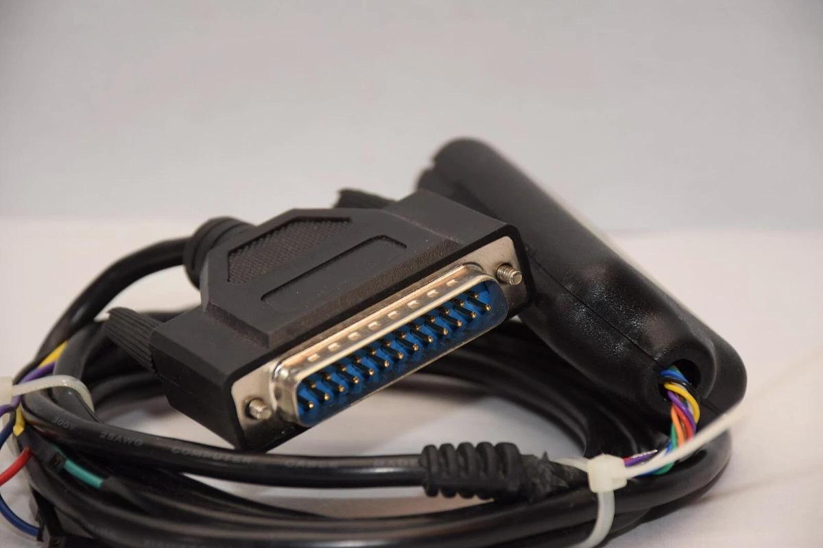 Used MEMEC IJC-4 , IJC4 JTAG Cable