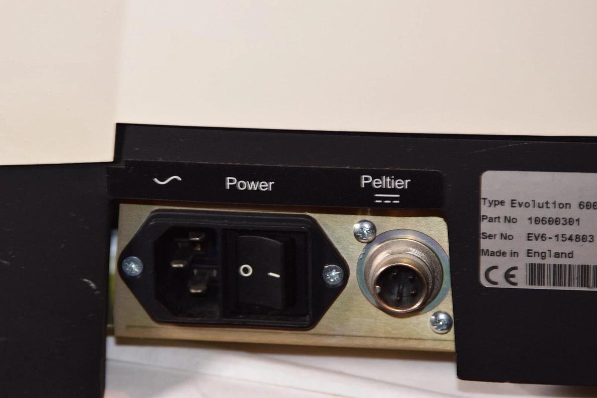 Used Thermo Scientific Evolution 600 LC 10600301  UV-Visible Spetrophotometer