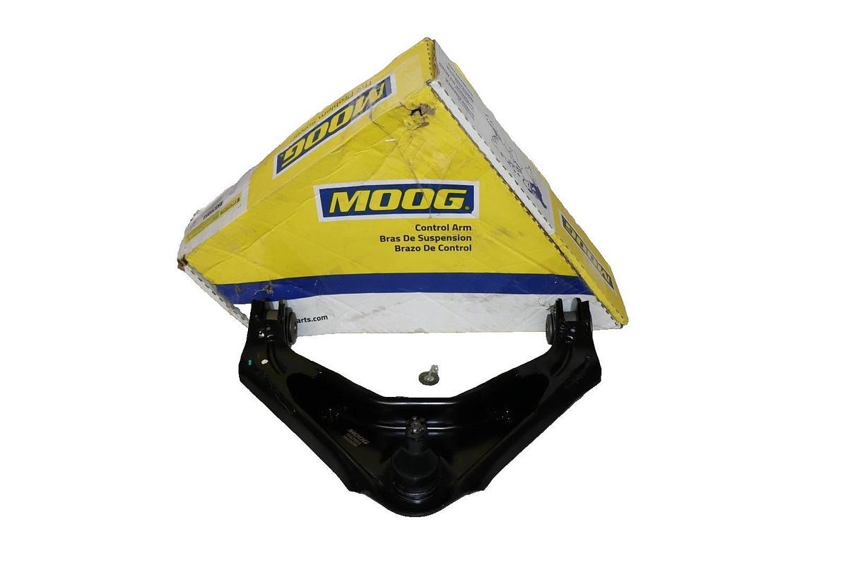 Moog RK620054 , 78425098 Front Upper Control Arm & Ball Joint 01-06 Chevy (New)