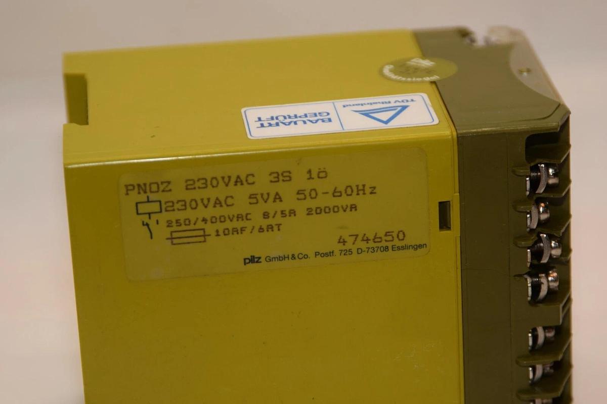 Used PILZ PNOZ 230Vdc 5Va 50/60Hz 474650 Safety Relay