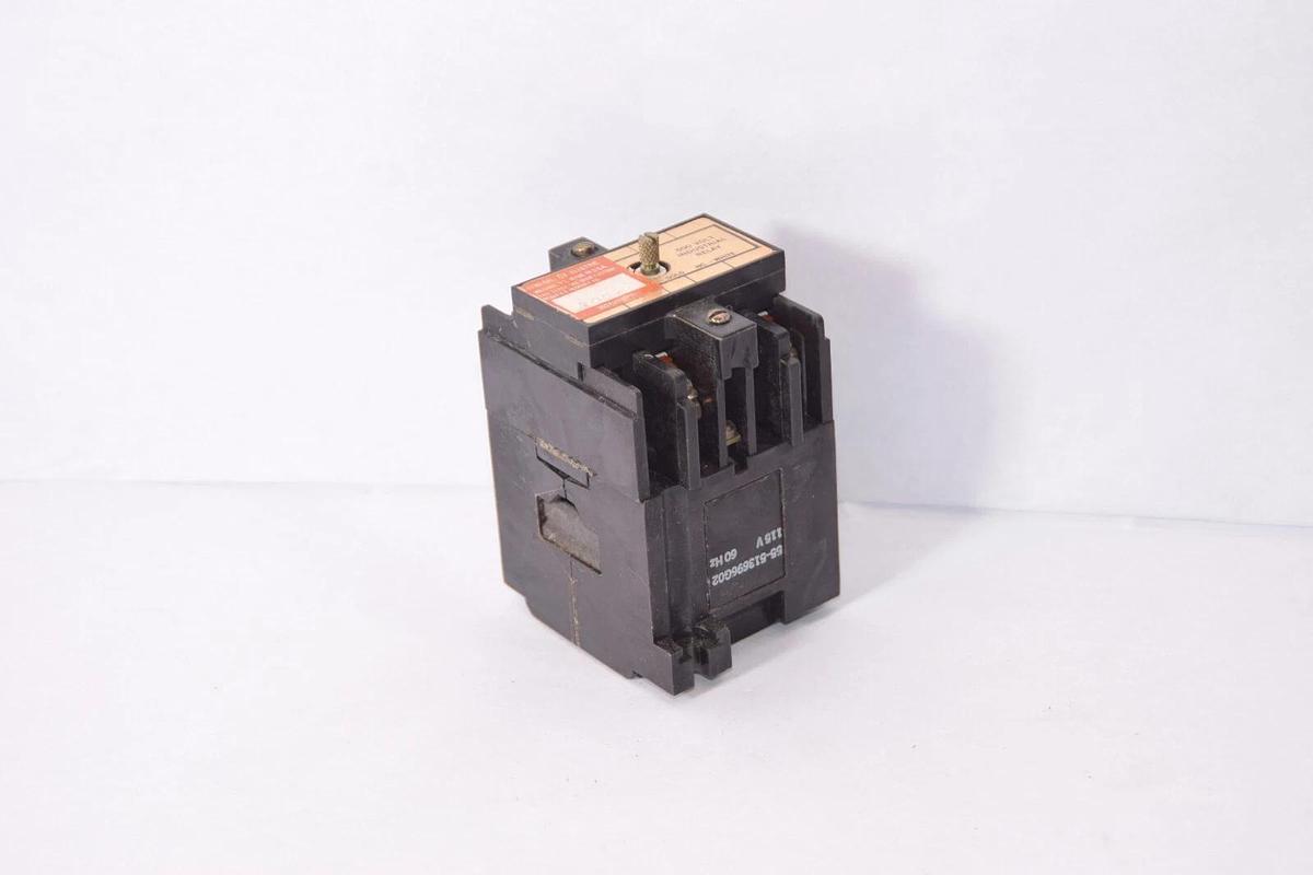 Used GE GENERAL ELECTRIC CR120B020 600V Industrial Relay 55-513696G02 , 115V Coil