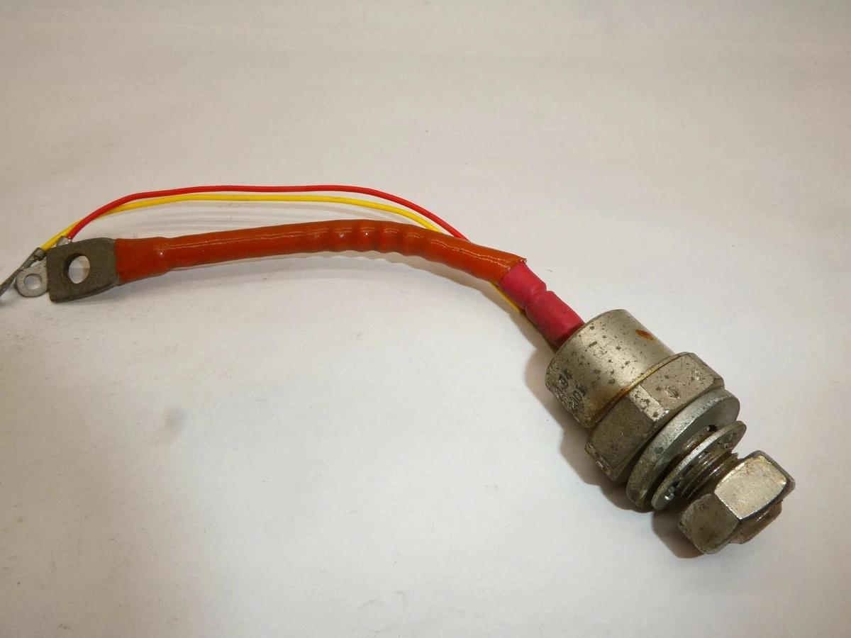 (NEW) SEMIKRON SKT 55/06C SKT55/06C K2 339-011-0001 9048U Thyristor