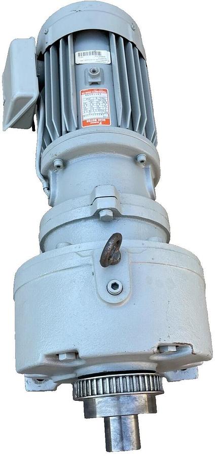 Used Tsubaki GMS220L10CB GEARMOTOR 1:10 Ratio 3ph 240v 2.2 KW