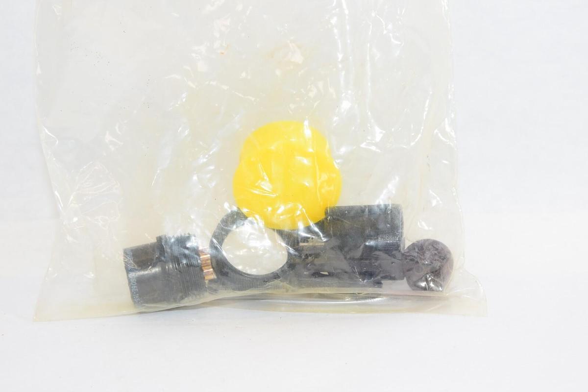 Used (NEW) AMPHENOL ACS06E-16S-1S (025) 9947 Connector