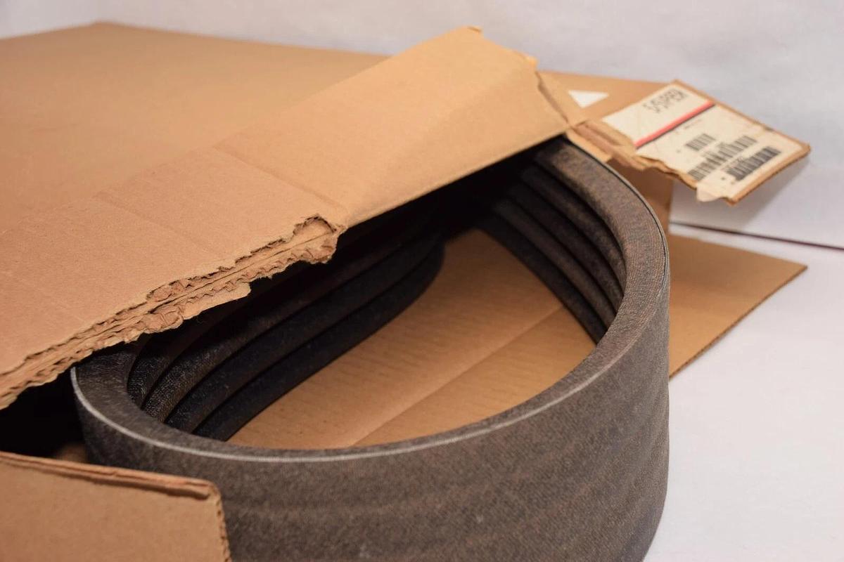 (NEW) GATES 5/5VP850 , 9181-5085 5-Rib PowerBand Belt