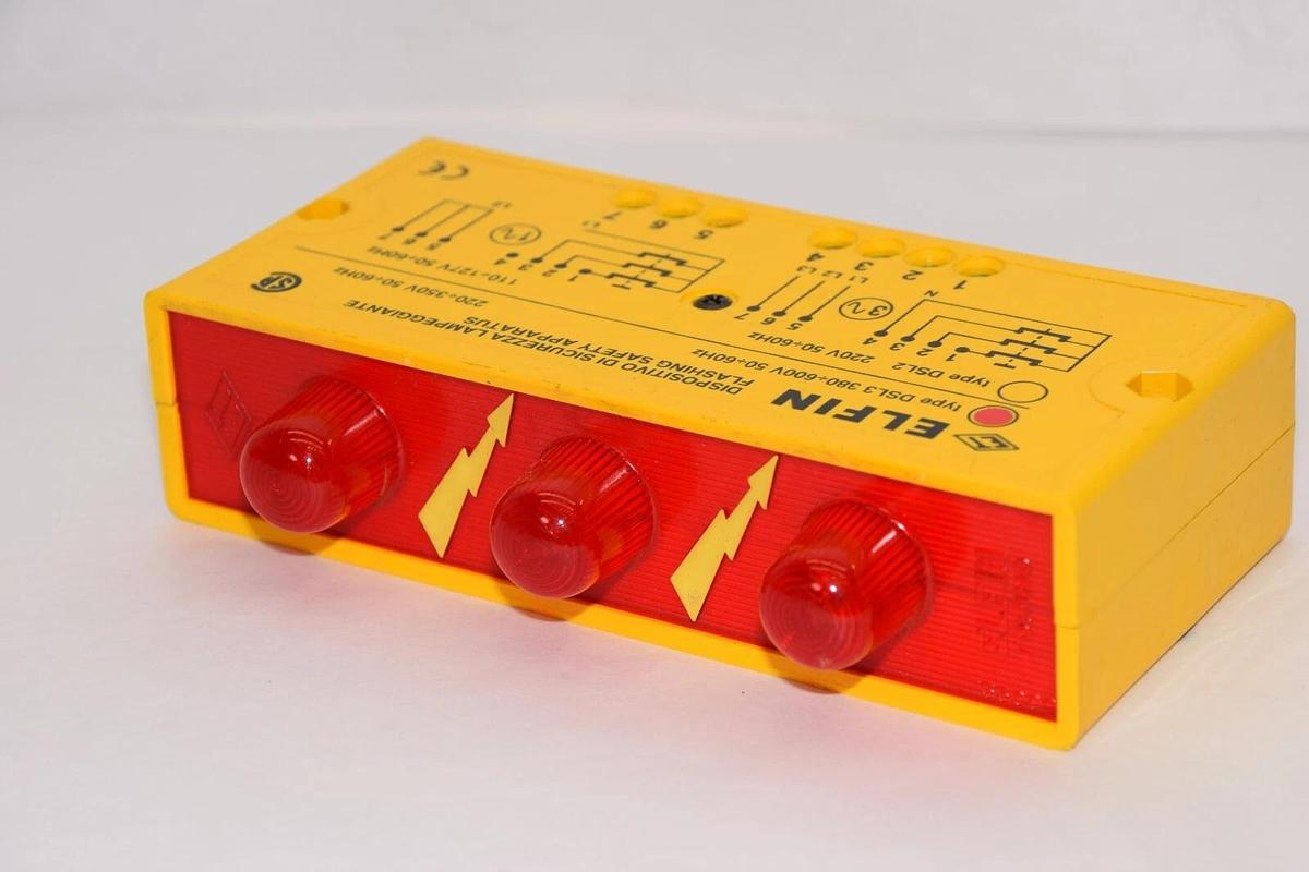 Used ELFIN DSL3 380-600V 50-60Hz 3 Light Flashing Safety Apparatus