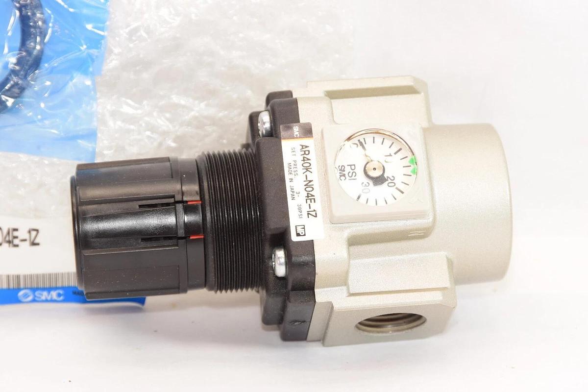 (NEW) SMC AR40K-N04E-1Z , AR40KN04E1Z 0-30psi Regulator